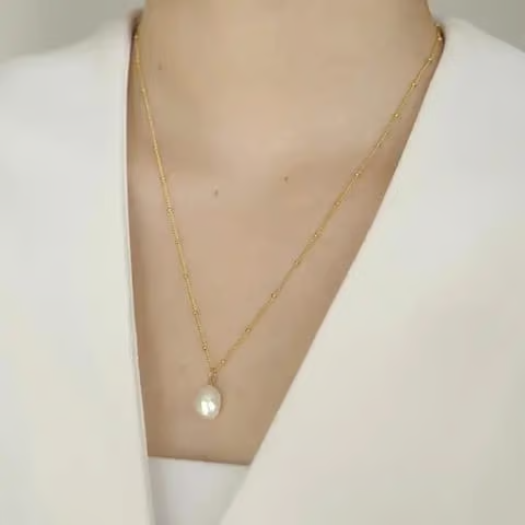 dainty-18k-gold-necklace